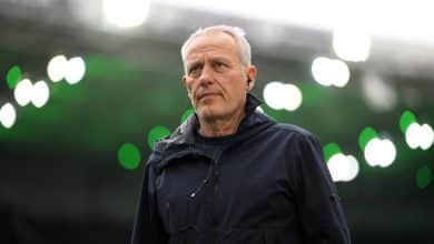 H&aacute; 11 anos no comando do Freiburg e h&aacute; 27 anos no clube, Christian Streich renova mais uma vez seu contrato