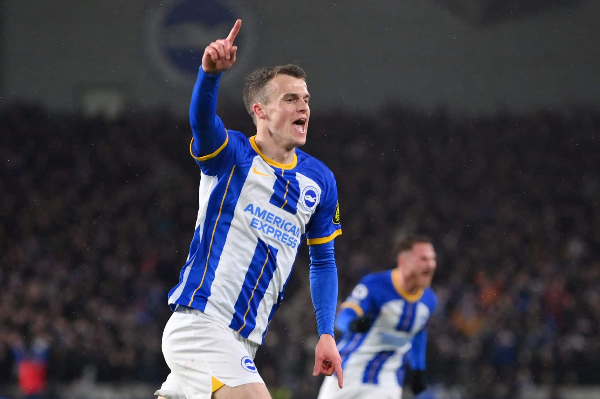 A noite do Liverpool n&atilde;o foi ruim s&oacute; na Champions: Brighton e Brentford encostaram na Premier League