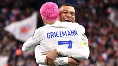 Com assist&ecirc;ncia de Mbapp&eacute; para Griezmann, Fran&ccedil;a deixa pol&ecirc;mica para tr&aacute;s e goleia a Holanda