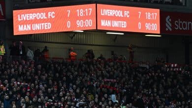 Liverpool deixou o Manchester United atordoado em Anfield e conseguiu a maior goleada da hist&oacute;ria do cl&aacute;ssico