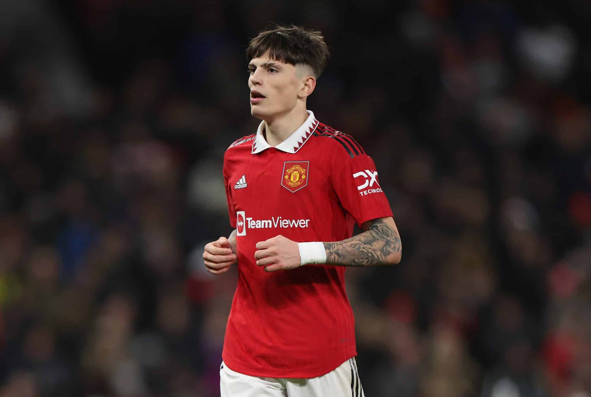 A Argentina convoca todos os campe&otilde;es mundiais, mas tamb&eacute;m d&aacute; chances a novatos, em especial Garnacho