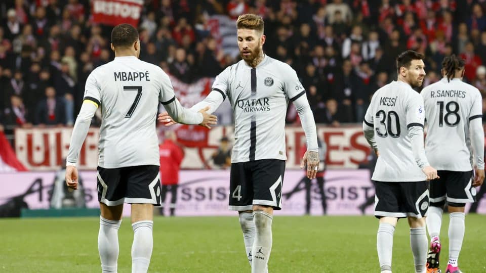 Presidente do PSG quer manter Messi, Mbappé e Sergio Ramos: “Estamos trabalhando para que continuem”