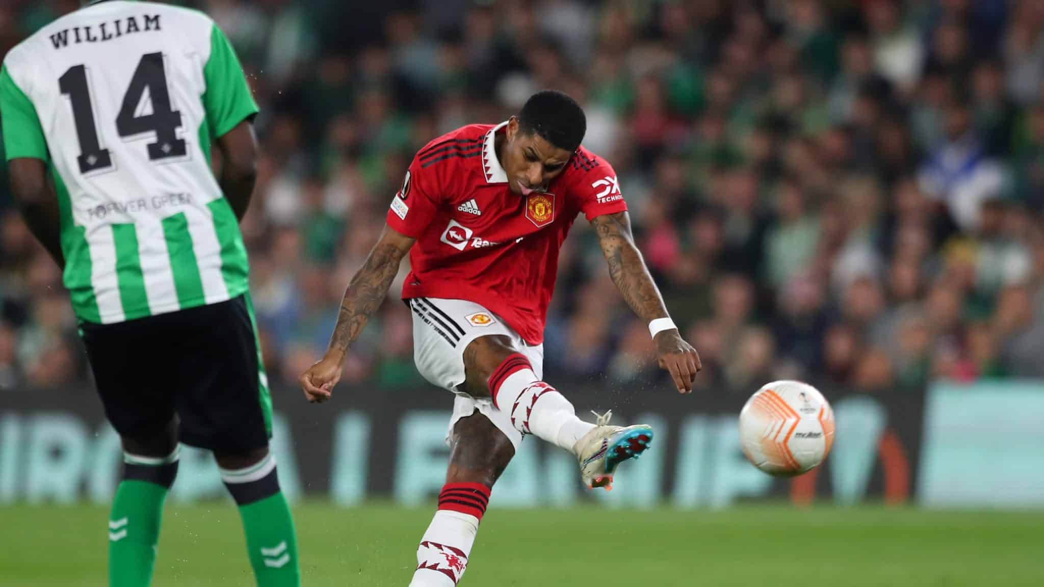 Rashford tirou um jogo morno do marasmo com um chute lindo e venenoso de fora da &aacute;rea