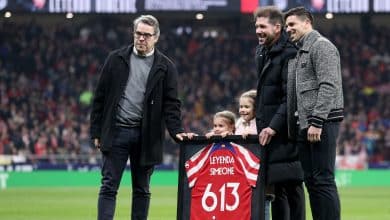 Simeone ganhou uma goleada de presente no jogo em que superou Aragon&eacute;s como o t&eacute;cnico que mais vezes treinou o Atleti