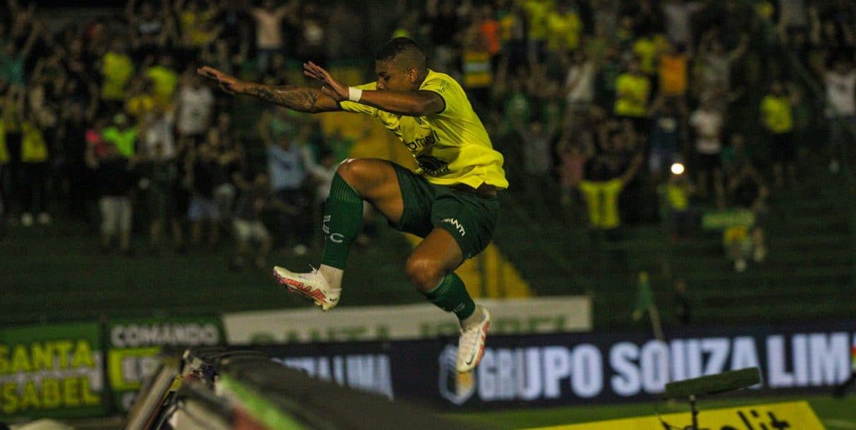 Festa no interior: Ituano, &Aacute;guia de Marab&aacute;, Volta Redonda e Ypiranga de Erechim avan&ccedil;am na Copa do Brasil