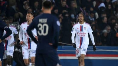 Ainda n&atilde;o acabou: Lyon ressurge e bate o PSG para dar emo&ccedil;&atilde;o &agrave; Ligue 1