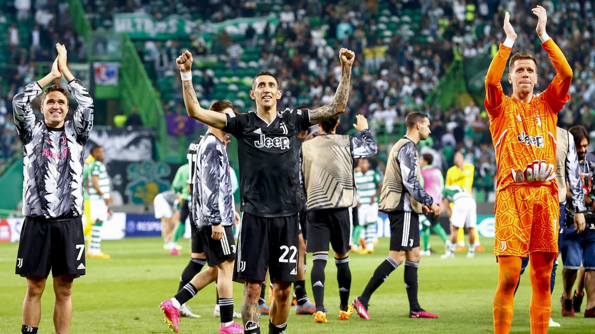 Juventus cozinhou o jogo e tomou press&atilde;o do Sporting em Lisboa, mas vai &agrave; semifinal