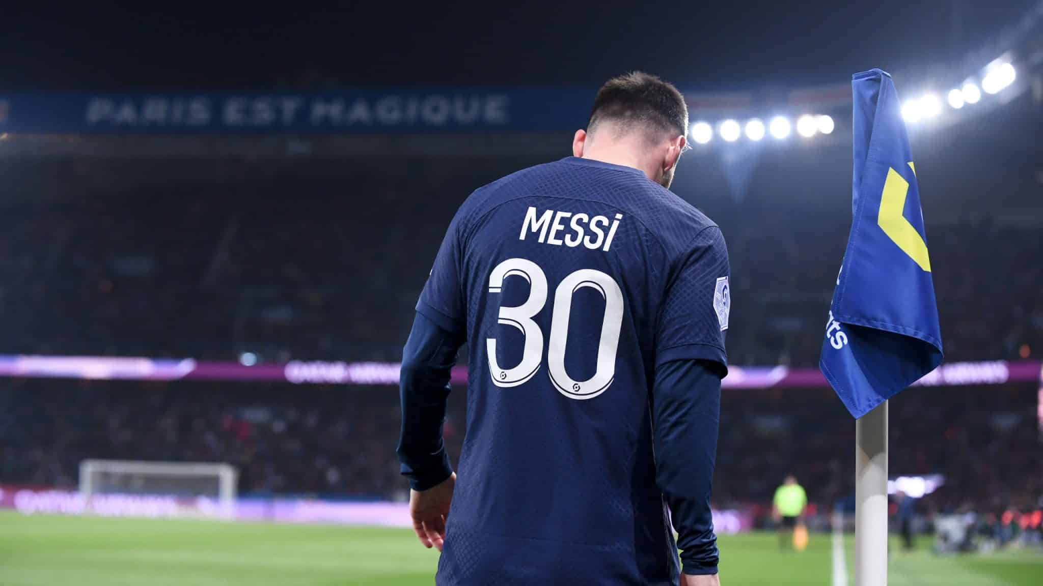 Thierry Henry: &ldquo;Messi tem que voltar ao Barcelona pelo amor ao futebol&rdquo;