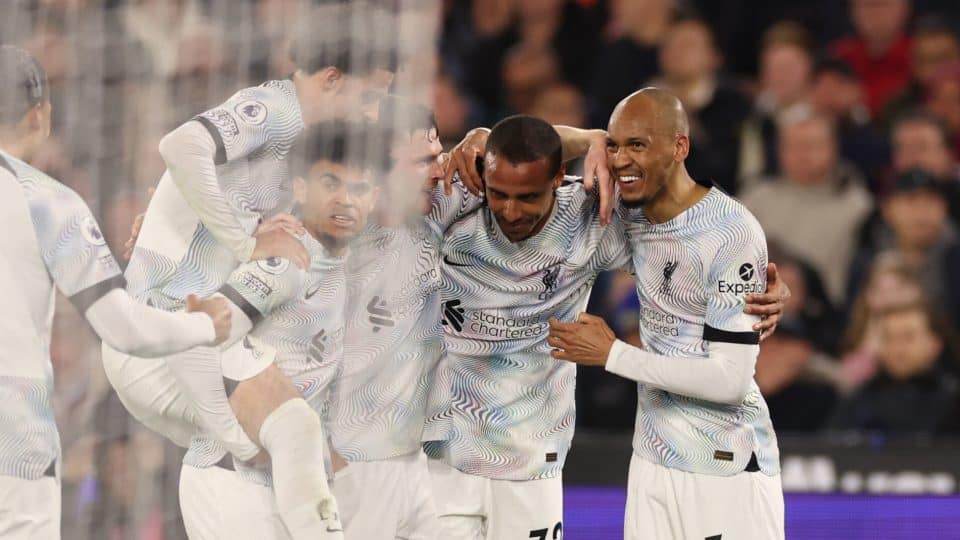 Paquetá fez um golaço, mas o Liverpool foi sólido o bastante para virar e continuar sonhando