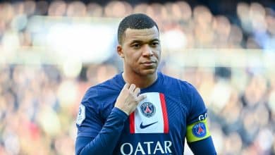 Mbapp&eacute; reclama do uso da sua imagem em campanha do PSG: &ldquo;N&atilde;o &eacute; o Kylian Saint-Germain&rdquo;