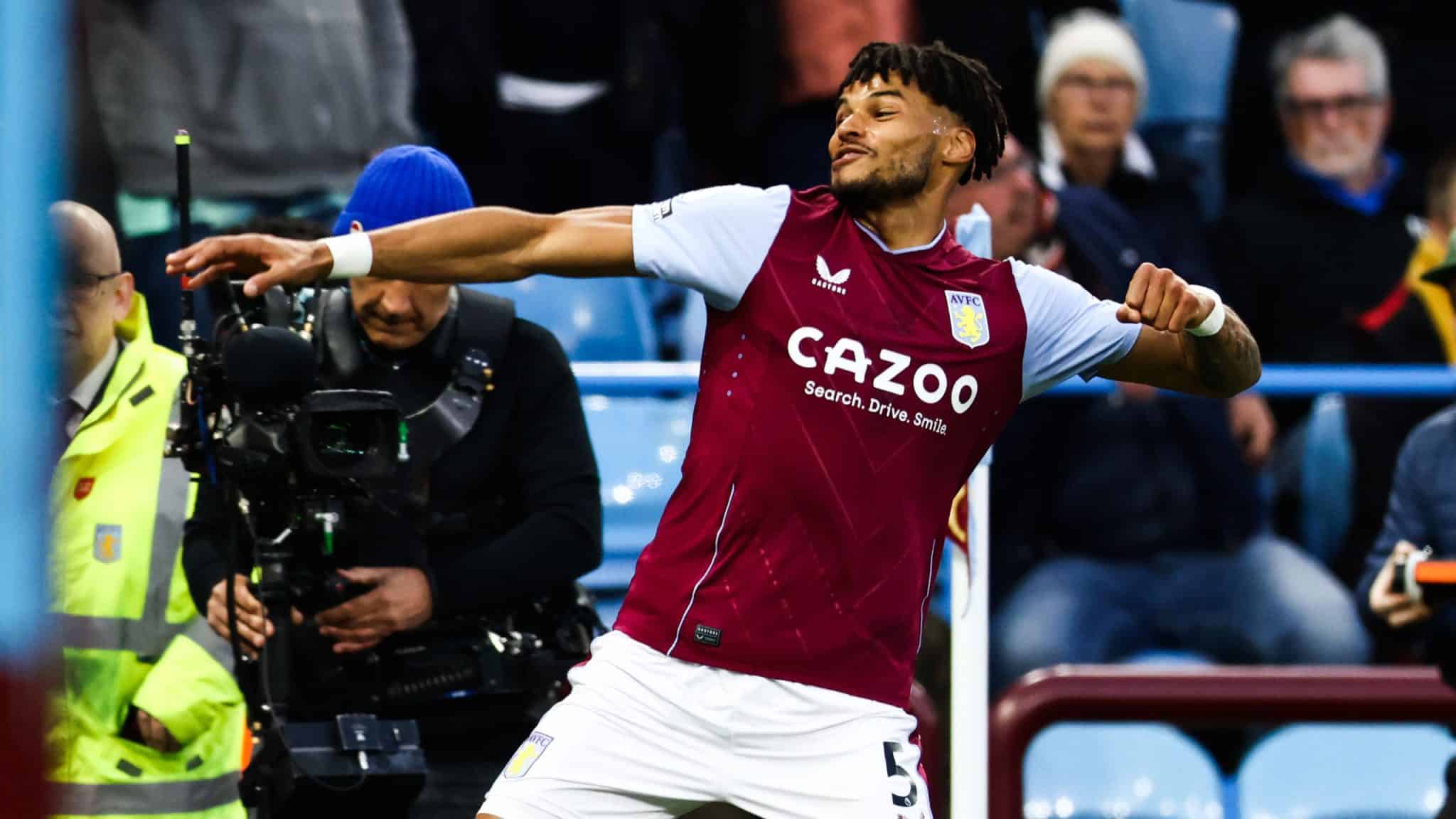 Deu farol alto: Aston Villa vence Fulham para subir para quinto e deixar Tottenham para tr&aacute;s