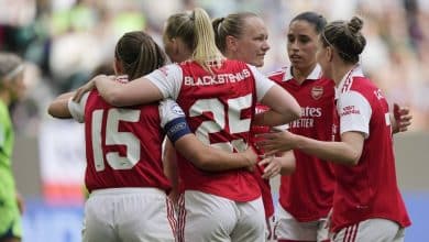 Time feminino do Arsenal precisou evacuar avi&atilde;o por inc&ecirc;ndio na turbina durante decolagem