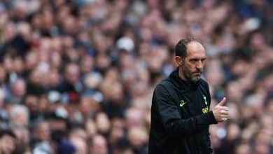 Sequer o interino do Tottenham evitou a demiss&atilde;o depois dos acachapantes 6&times;1 do Newcastle