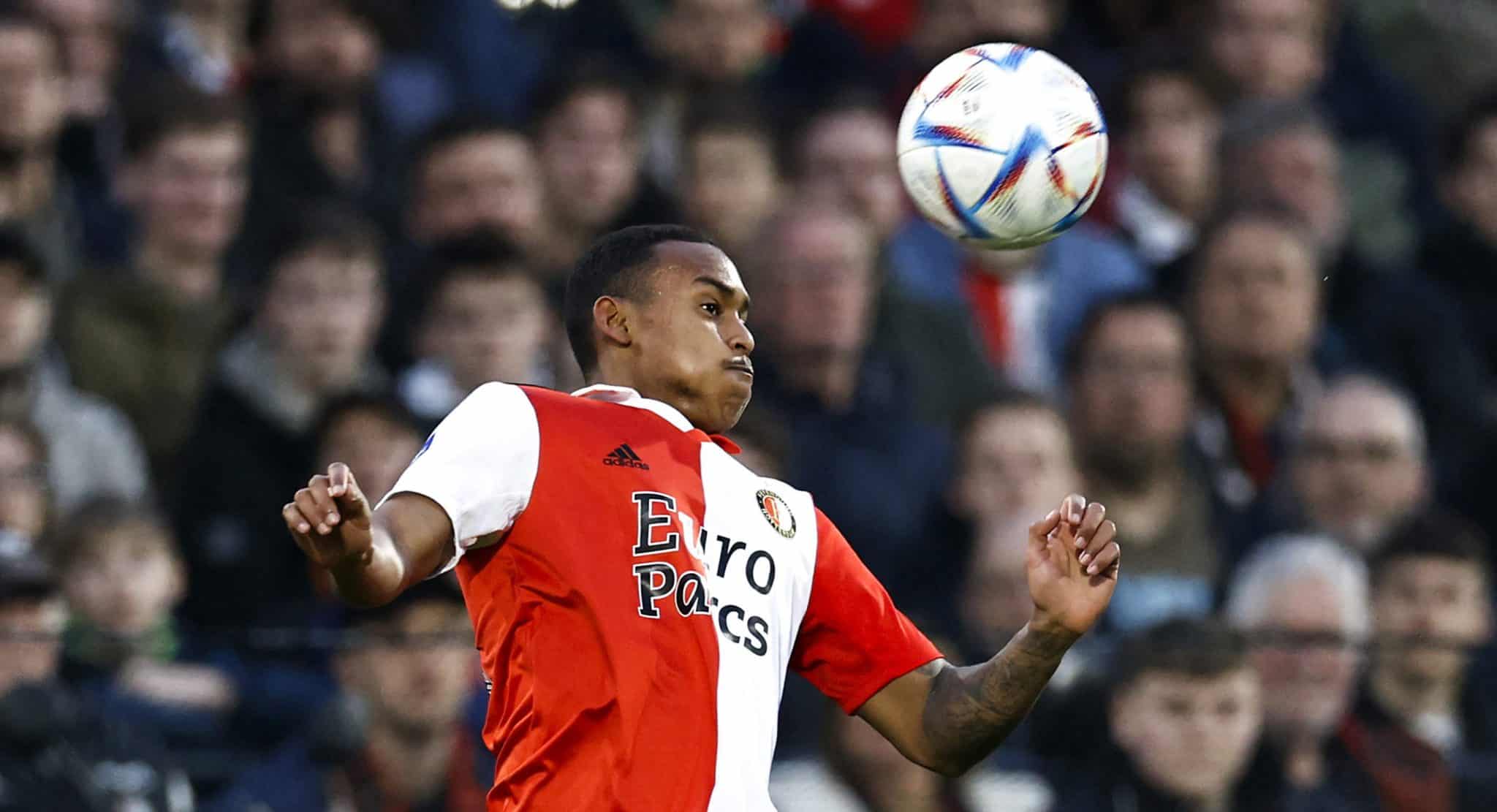 Igor Paix&atilde;o marcou dois gols e o Feyenoord somou a s&eacute;tima vit&oacute;ria seguida na Eredivisie, com goleada