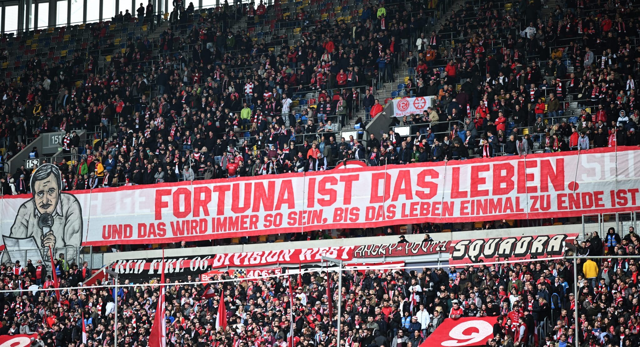 Fortuna D&uuml;sseldorf tra&ccedil;a projeto &uacute;nico: pretende deixar de cobrar pelos ingressos em seu est&aacute;dio