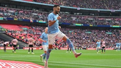Com tripleta de Mahrez, City despacha o Sheffield United e est&aacute; na final da Copa da Inglaterra