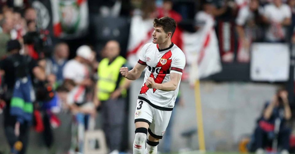 O Rayo Vallecano foi senhor do jogo contra o Barcelona e garantiu uma vitória inquestionável