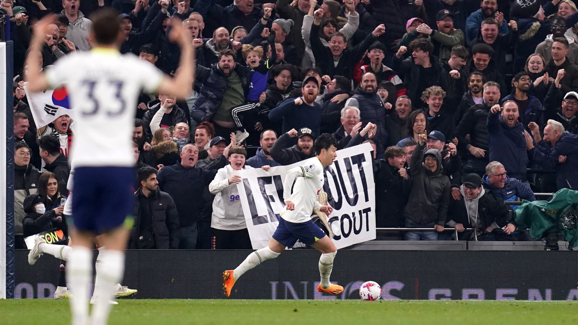 O Tottenham pelo menos mostrou o poder de rea&ccedil;&atilde;o que vinha lhe faltando ao buscar o empate contra o United
