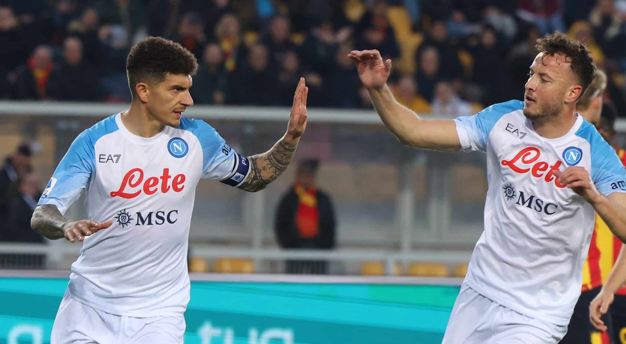 O Napoli contou com a sorte para se reencontrar com a vit&oacute;ria, ao bater o Lecce fora de casa
