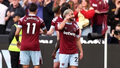 West Ham joga um balde de &aacute;gua fria no Manchester United, que corre risco de ficar de fora da Champions