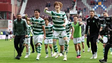 Celtic assegura seu 53&ordm; t&iacute;tulo escoc&ecirc;s em vit&oacute;ria suada contra o Hearts