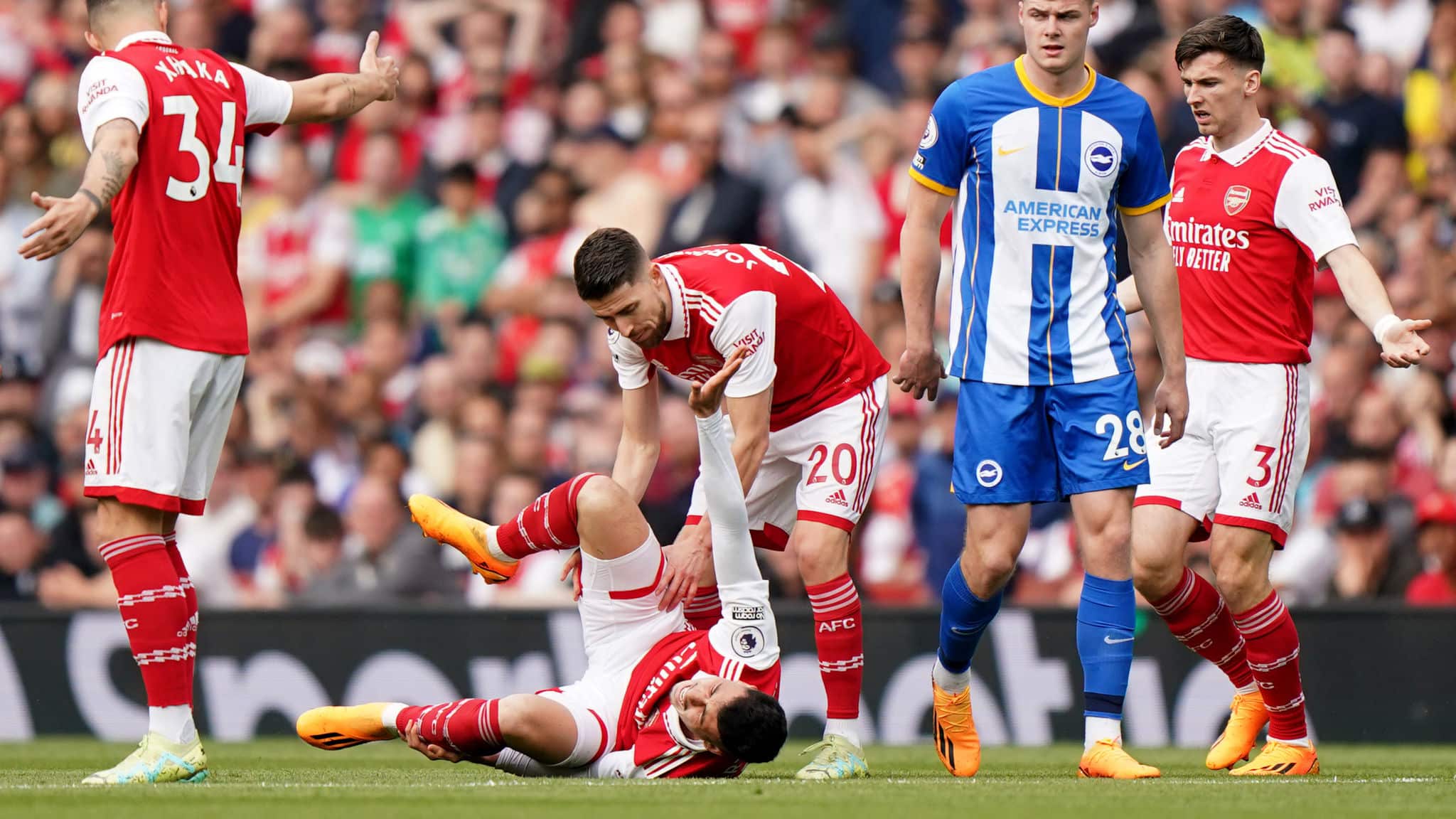 Arsenal precisar&aacute; se virar sem Gabriel Martinelli nos dois &uacute;ltimos jogos por les&atilde;o no tornozelo