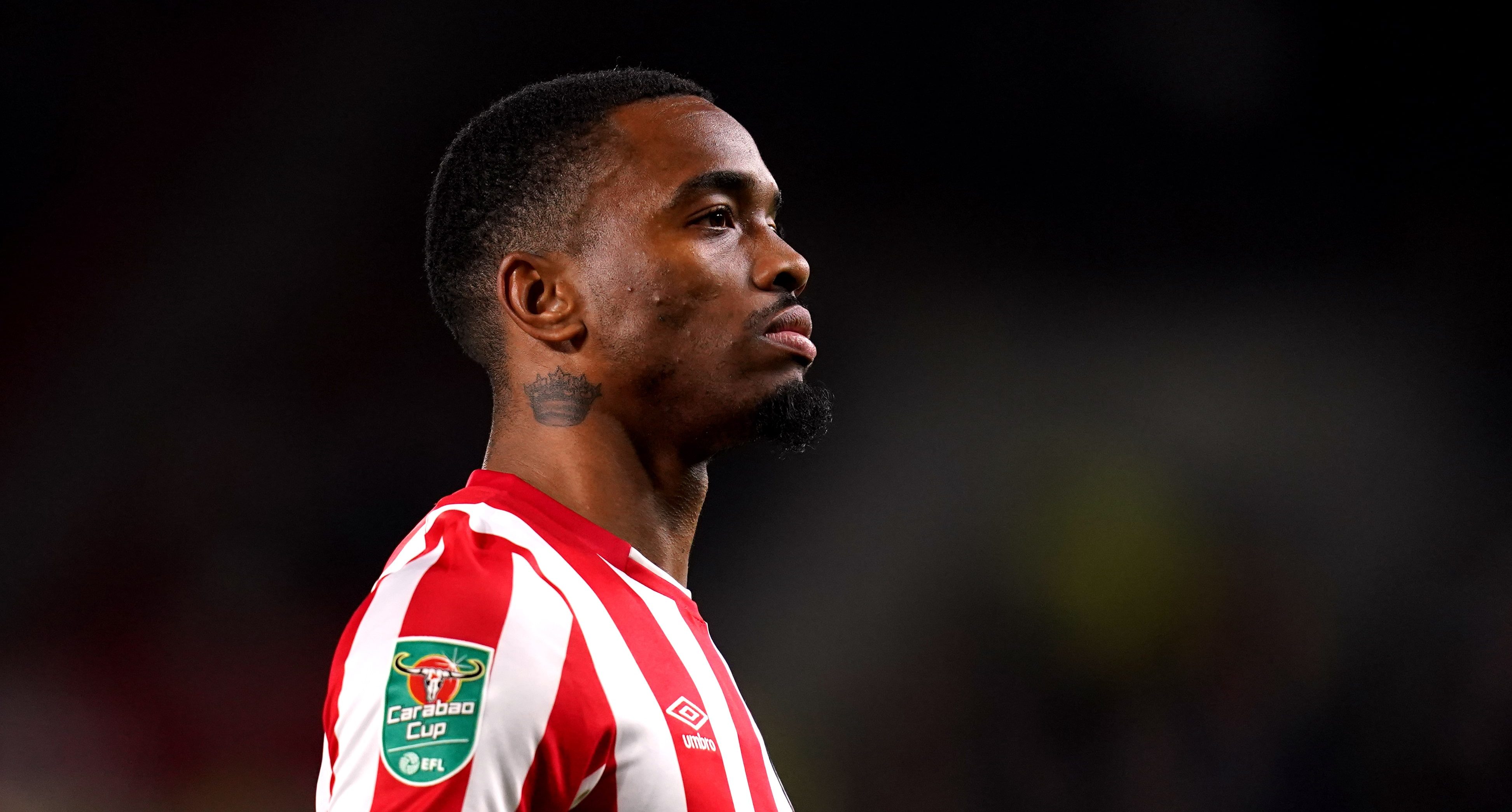 Ap&oacute;s cometer 232 viola&ccedil;&otilde;es referentes a apostas ilegais, Ivan Toney &eacute; suspenso por oito meses