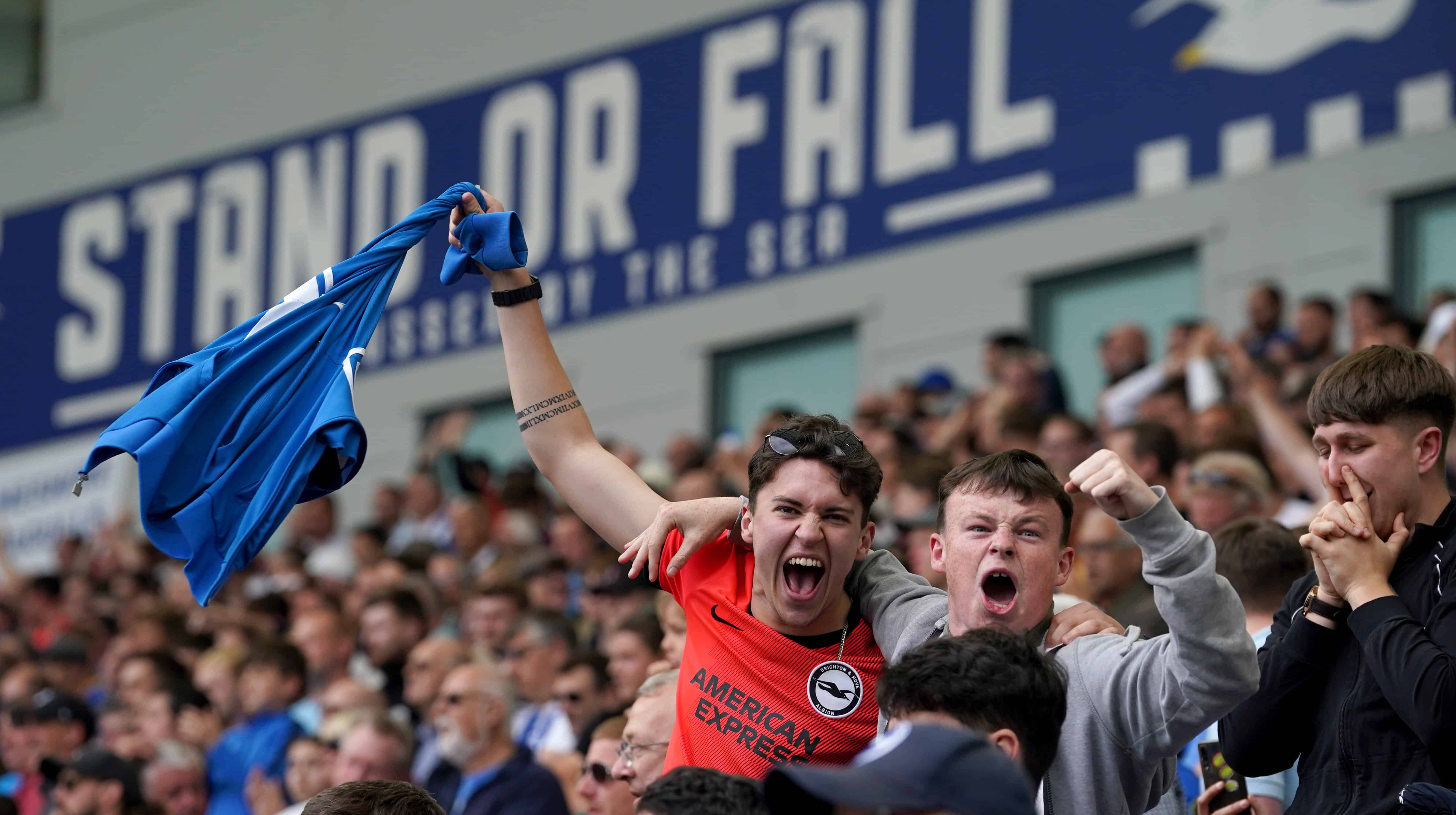 O Brighton premia a temporada sensacional e confirma sua participa&ccedil;&atilde;o in&eacute;dita nas copas europeias