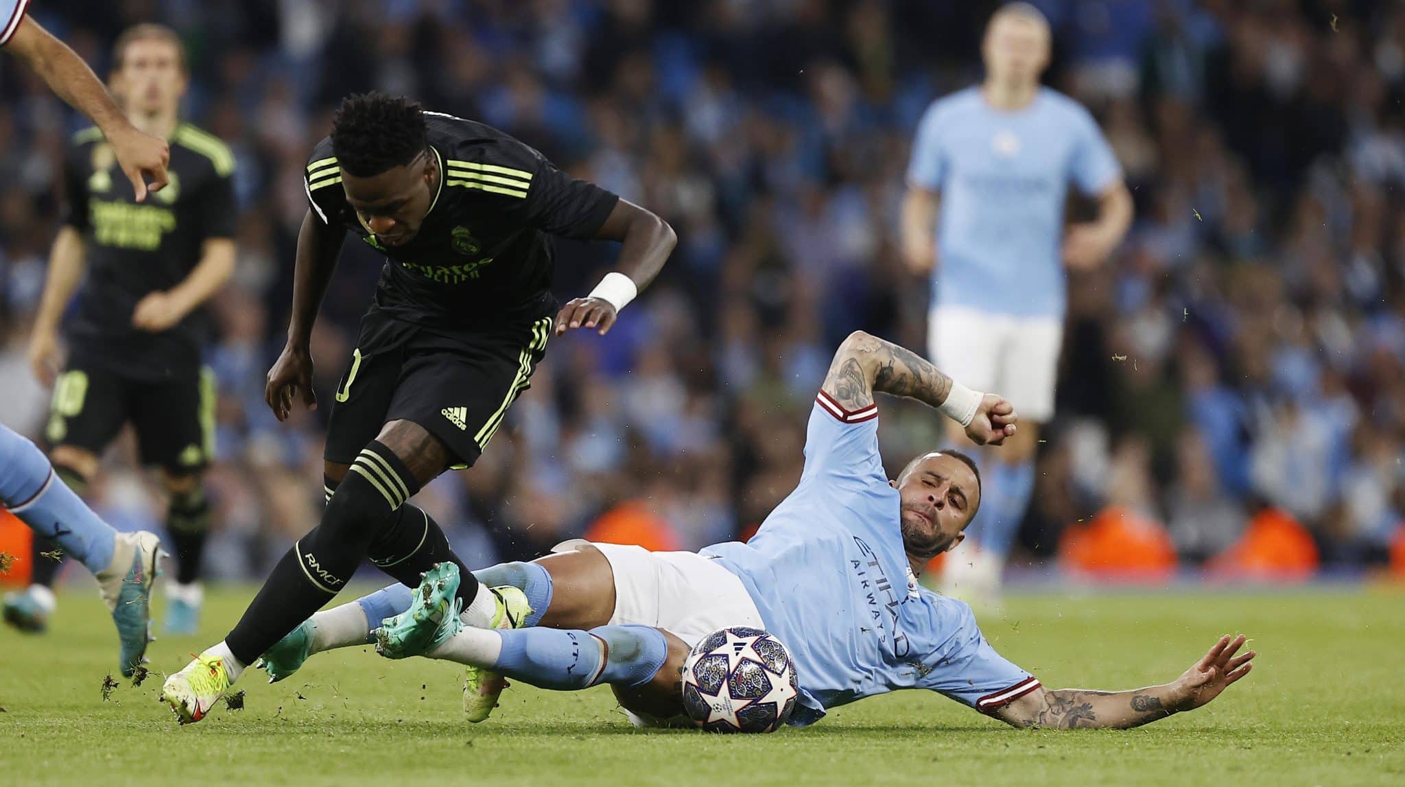 Implac&aacute;vel contra Vin&iacute;cius, Kyle Walker anulou o melhor do Real Madrid e permitiu que o melhor do City florescesse