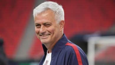 Mourinho: &ldquo;Penso sobre a felicidade que posso trazer para os torcedores da Roma&rdquo;