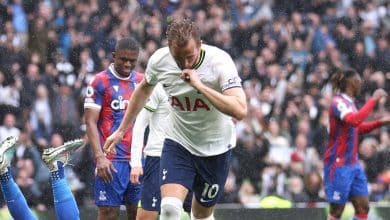 Kane deixa Rooney para tr&aacute;s na lista dos maiores artilheiros da Premier League