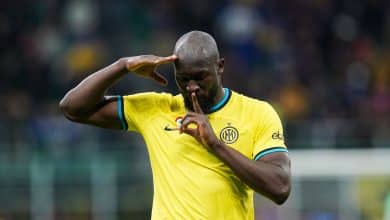 Lukaku comemora seu anivers&aacute;rio com dois gols e ajuda Inter a manter embalo contra o Sassuolo