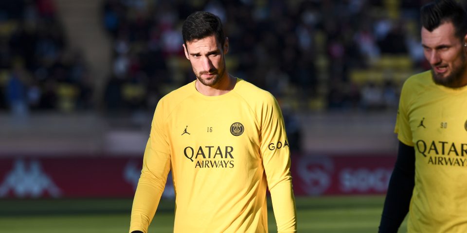 Após sofrer acidente a cavalo, Sergio Rico está em situação delicada