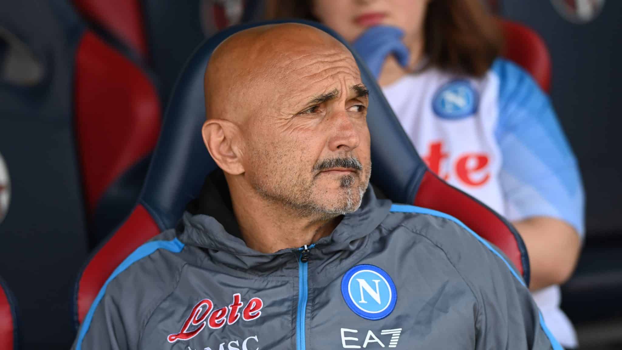 Spalletti confirma sa&iacute;da do Napoli: &ldquo;&Agrave;s vezes, mesmo com muito amor, voc&ecirc; tem que sair&rdquo;