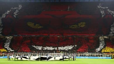 Ao Milan, ficou o espet&aacute;culo dos mosaicos realizados por sua torcida na entrada do d&eacute;rbi
