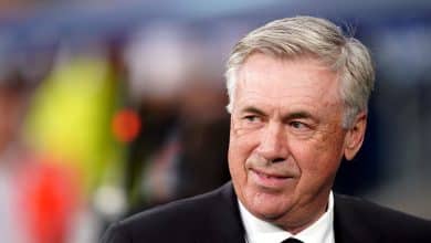 Ancelotti tirou dois segundos para falar da outra semifinal: &ldquo;Um, dois, Forza Milan!&rdquo;