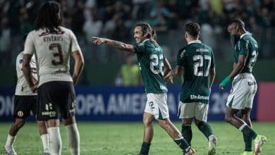 O Goi&aacute;s derrotou o Universitario na Copa Sul-Americana com (mais um) gola&ccedil;o de Apodi