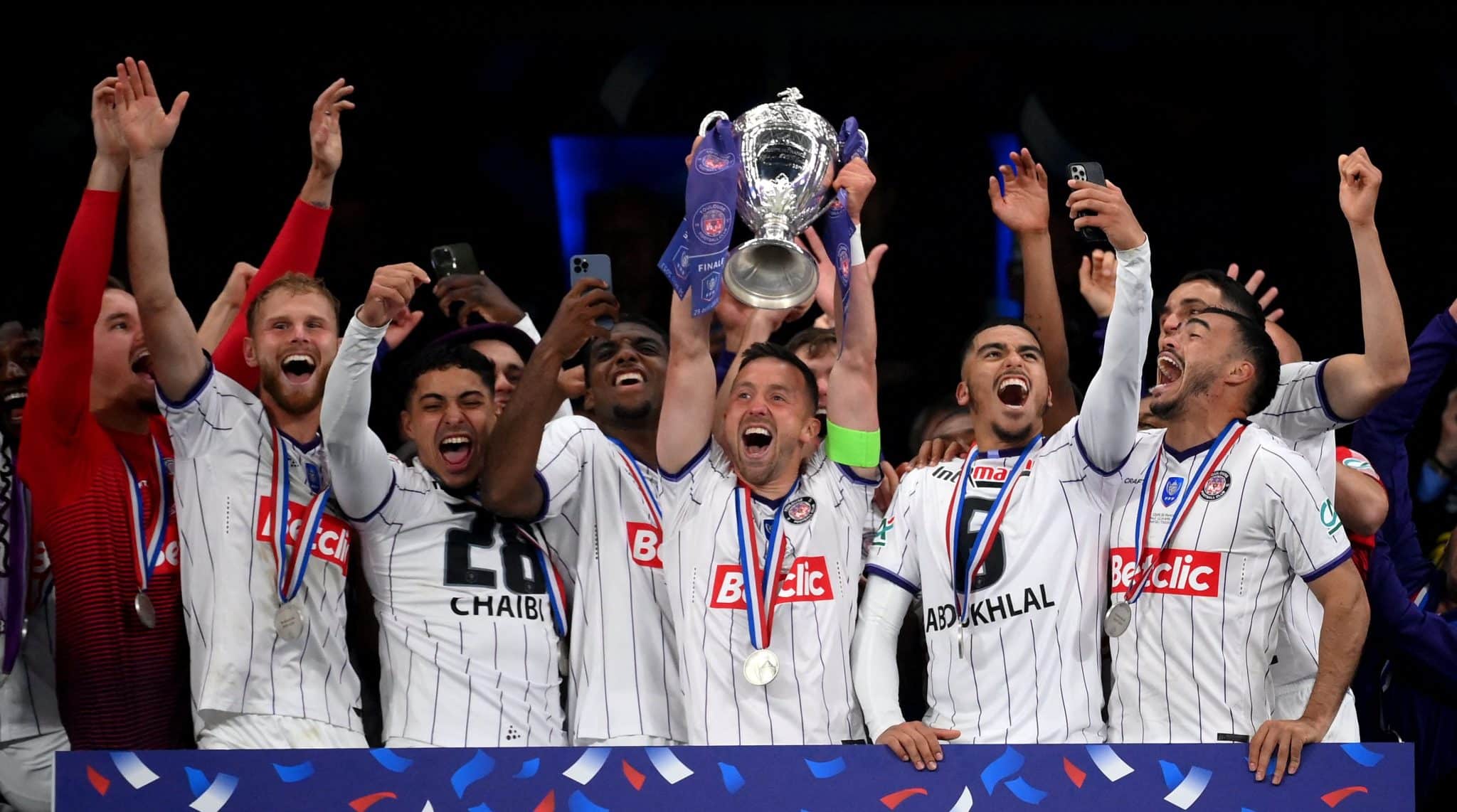 Presidente do Toulouse garante que clube jogar&aacute; a Liga Europa, apesar dos riscos por serem dos mesmos donos do Milan