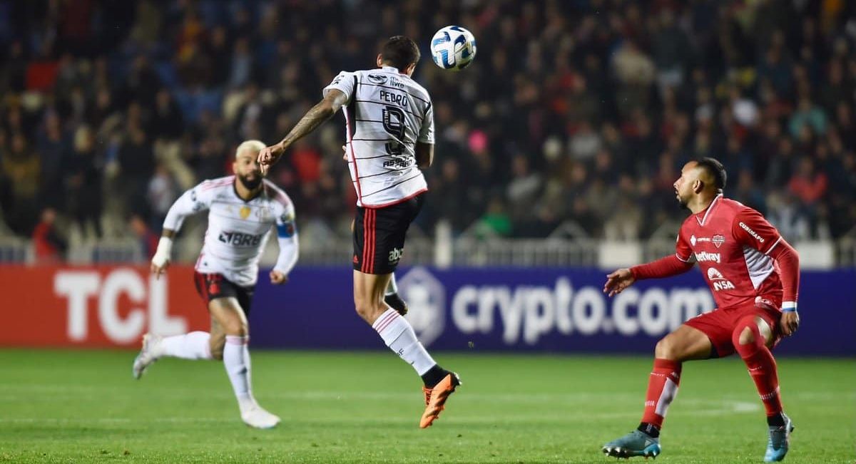 O Flamengo fez uma atua&ccedil;&atilde;o fraca, tomou sufoco do &Ntilde;ublense e o empate aumentou a press&atilde;o