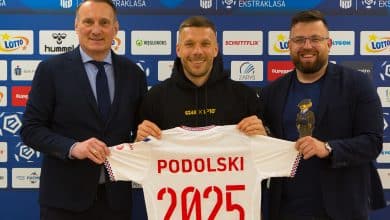 A hist&oacute;ria continua: Podolski renova com o G&oacute;rnik Zabrze, do Polones&atilde;o, por mais dois anos
