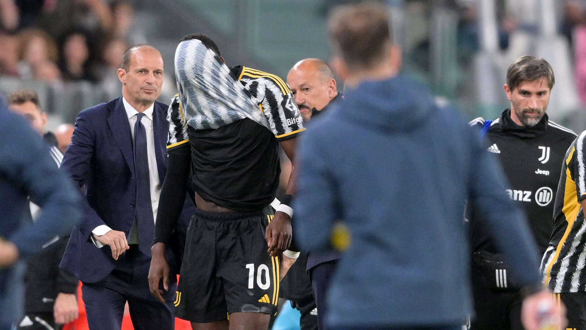 A frustrante temporada de retorno de Pogba &agrave; Juventus deve ser encerrada por mais uma les&atilde;o