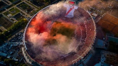 O primeiro Supercl&aacute;ssico do reformado Monumental teve um recebimento inesquec&iacute;vel e uma hom&eacute;rica confus&atilde;o