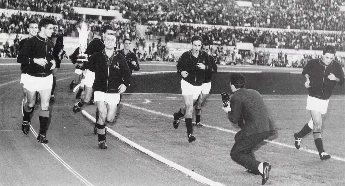 20 jogadores que marcam a hist&oacute;ria da Roma nas copas europeias