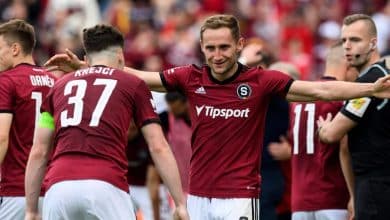 O Sparta Praga foi capaz de uma excelente rea&ccedil;&atilde;o na tabela para reconquistar o Campeonato Tcheco ap&oacute;s nove anos