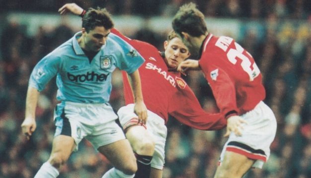 Nove batalhas de Manchester: relembre os duelos entre City e United pela FA Cup