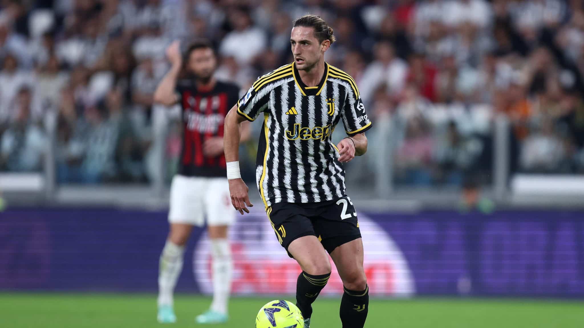 Rabiot renova com a Juventus ap&oacute;s uma temporada em que calou os cr&iacute;ticos (ou quase)