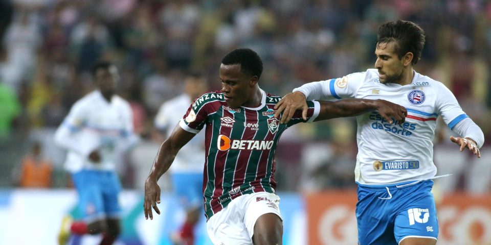 Maluquice no Maracanã: Fluminense vira contra o Bahia com um a menos e mostra fibra