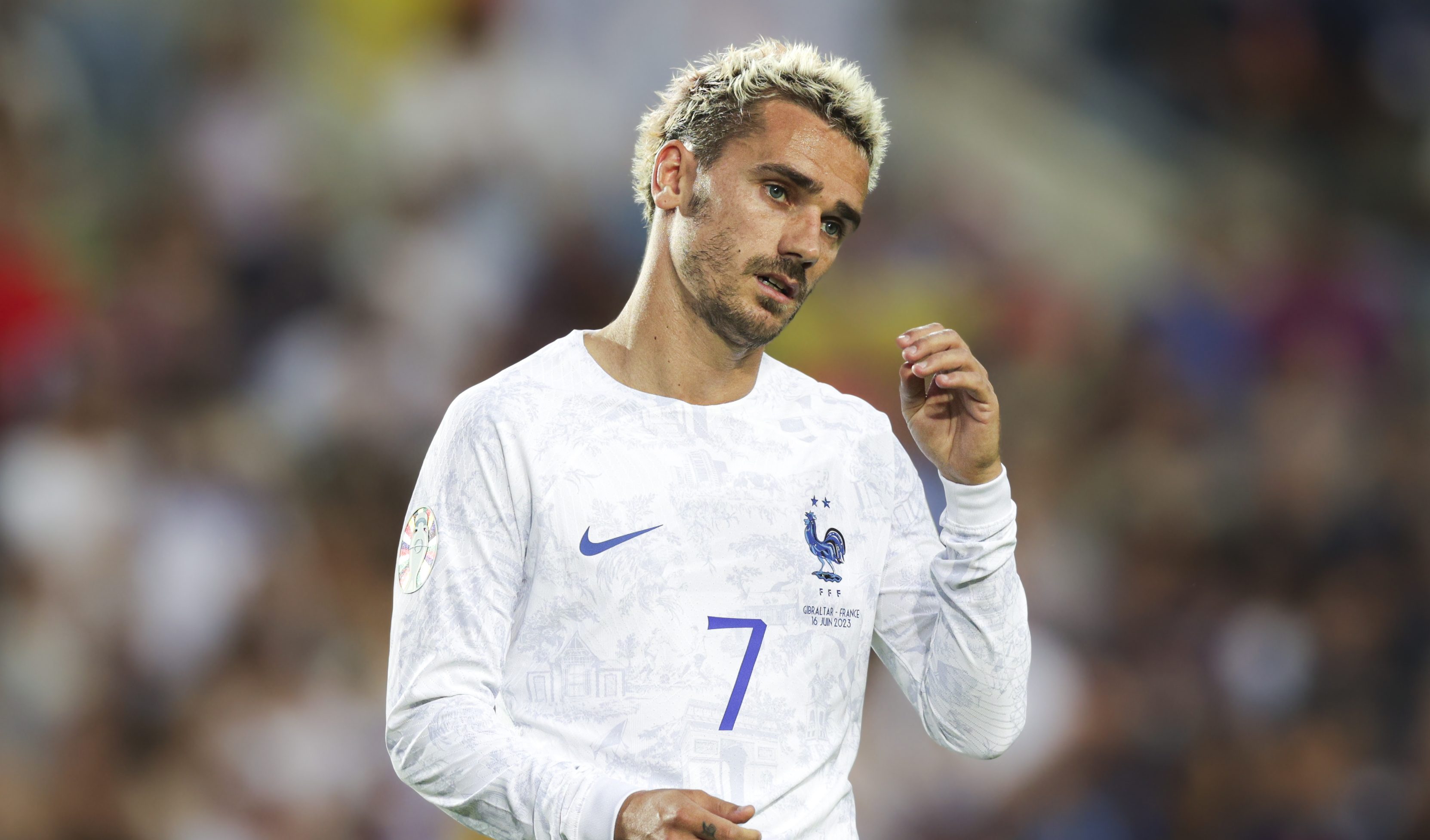 Griezmann, sobre poss&iacute;vel interesse do PSG: &ldquo;Estou feliz no Atl&eacute;tico, n&atilde;o haver&aacute; mudan&ccedil;a&rdquo;