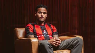 Justin Kluivert deixa a Roma sem nunca ter brilhado e vai para o Bournemouth com a confian&ccedil;a do t&eacute;cnico
