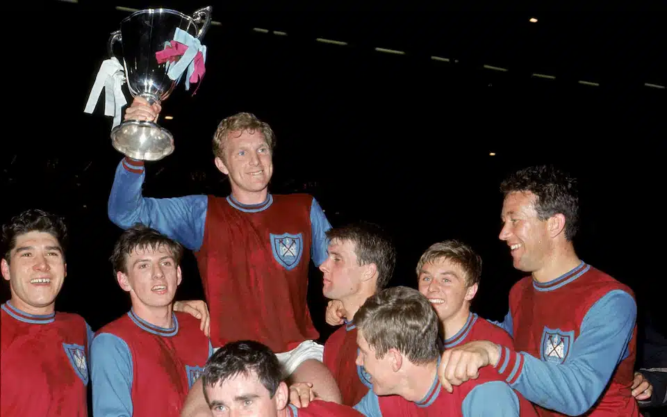 Como foi o primeiro t&iacute;tulo continental do West Ham: A conquista da Recopa Europeia de 1964/65